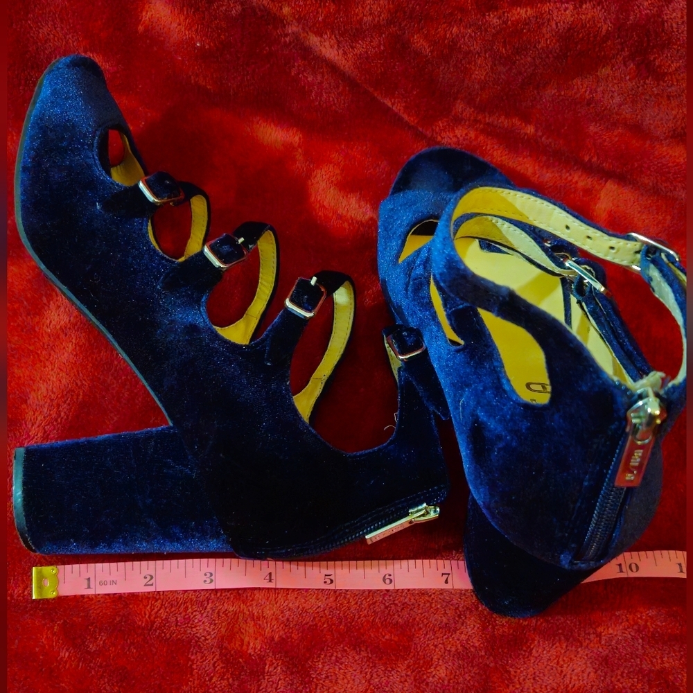 Unisa Navy Blue Velvet Strappy with Buckles Women Shoes - Size 10 - Picture 6 of 7
